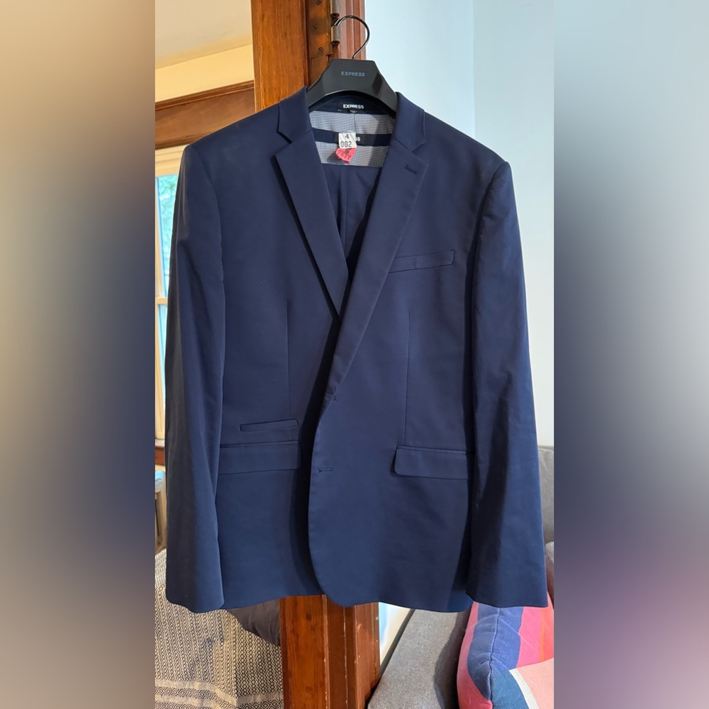 Express Dark Blue 3-piece Suit, 34 x 32, Slim